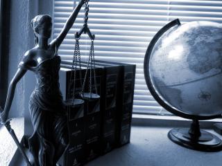 Jak nahlédnout do seznamu advokátů online | rady