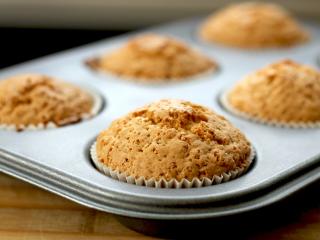 Jak udělat muffiny se skořicí a jablky | recept