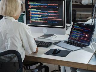 Práce v Polsku pro lidi hovořící česky – kde hledat příležitosti?