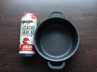 jablečný cider ke svaření v rendlíku svaření jablečného cideru