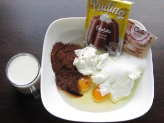 Jak upéct krémovník s tmavou tvarohovou náplní a sladkou sněhovou krustou | recept Jak upéct krémovník s tmavou tvarohovou náplní a sladkou sněhovou krustou | recept