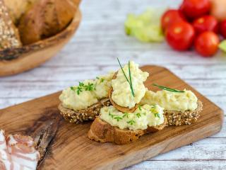 Jak udělat bramborovo-vajíčkovou pomazánku | recept